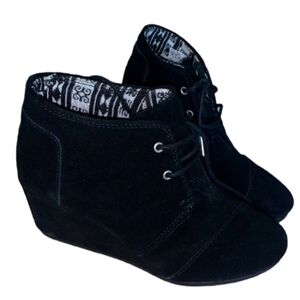 TOMS Women's Suede Desert Wedges